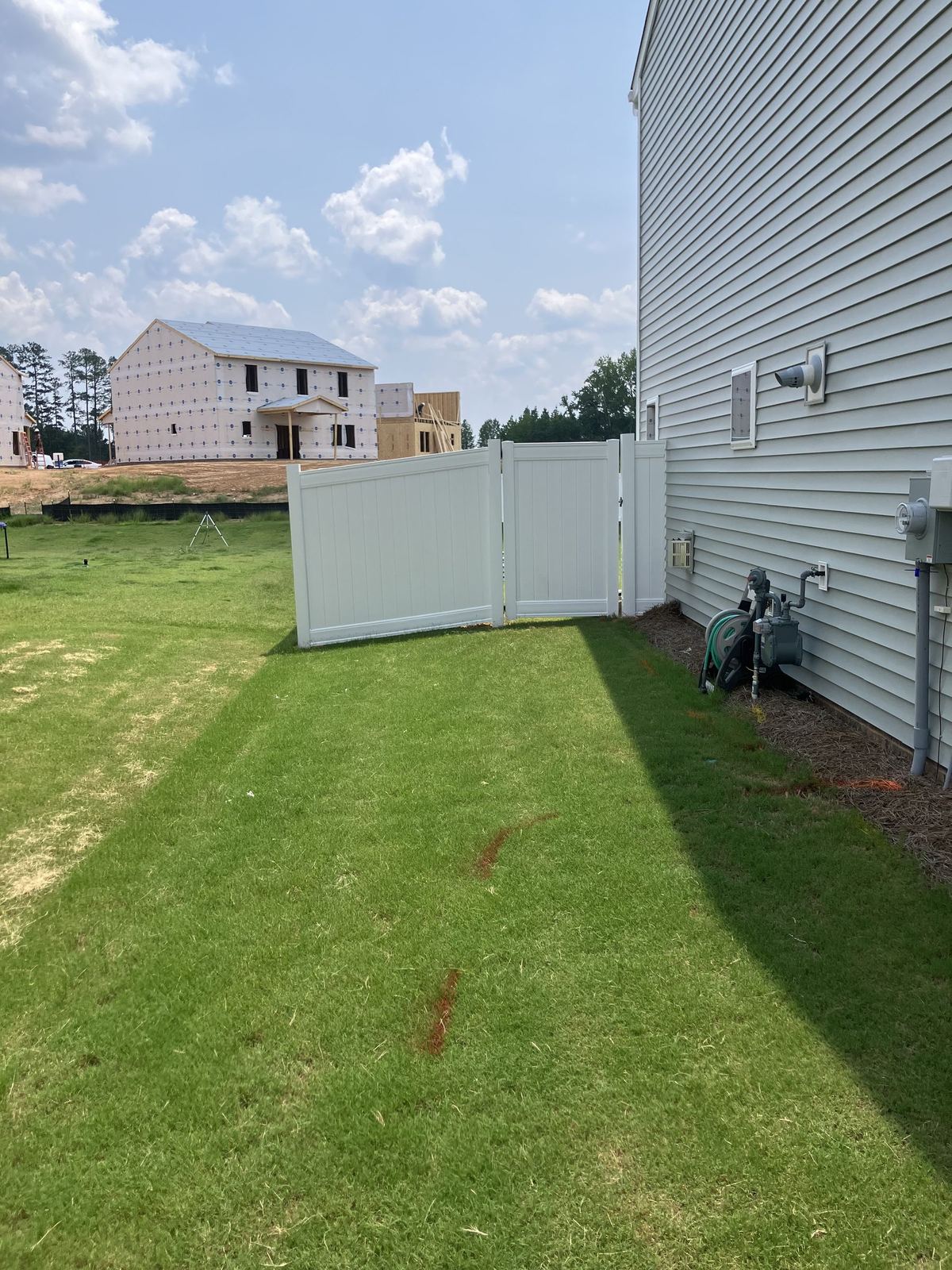 Residential fence install completed by BW Woodworks