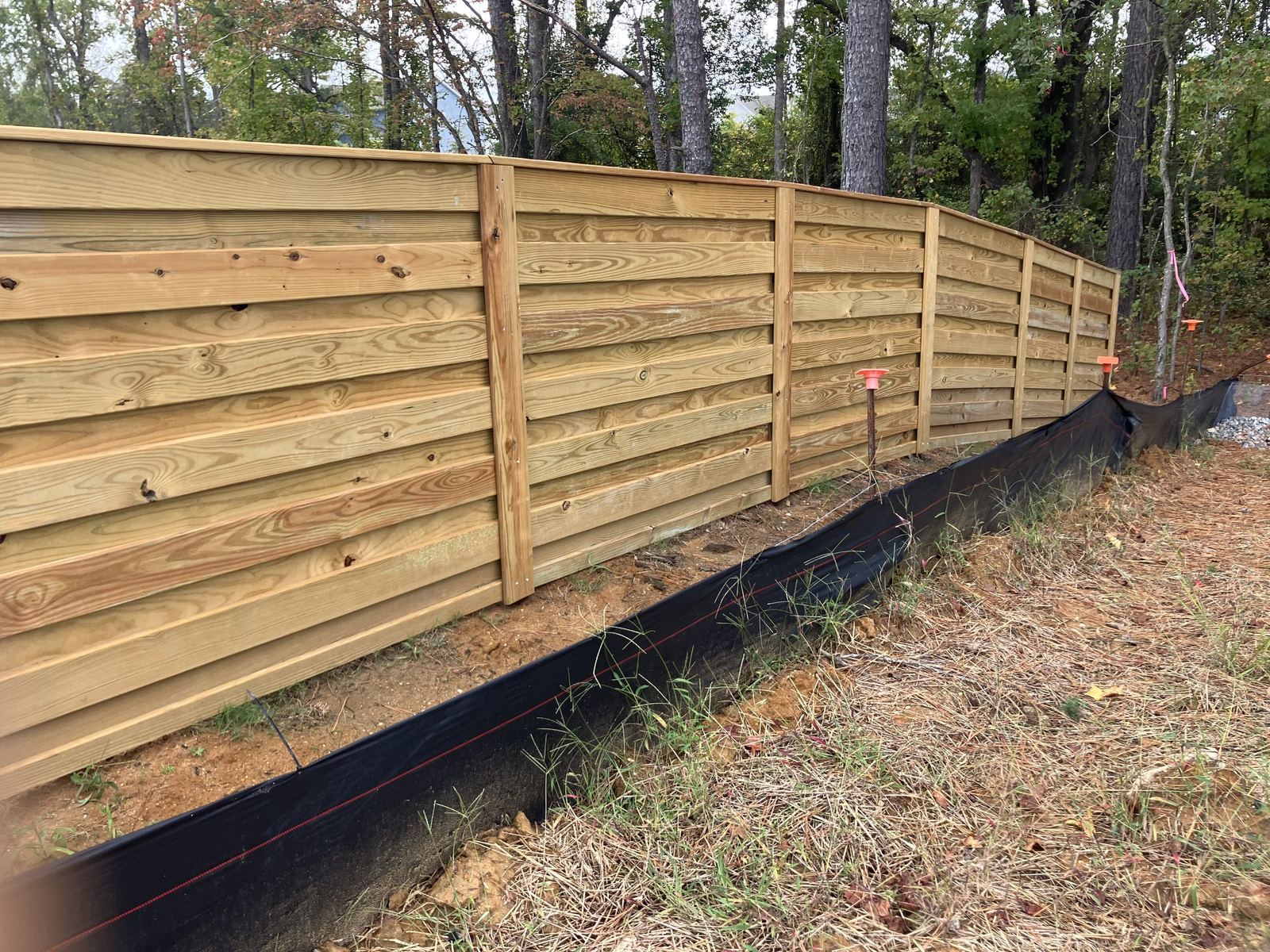 Modern horizontal wood privacy fence