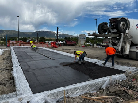 Chase Bank – Concrete & Asphalt Finishes: photo 3